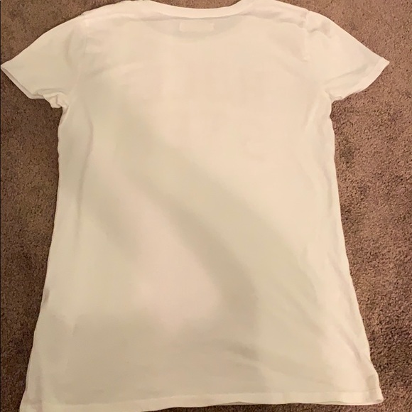 t-shirt - Picture 2 of 3